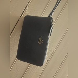 blue coach wristlet wallet